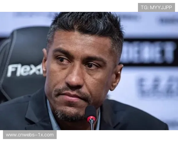 查尔斯·奥利维拉宣布更名为掠食者开启职业生涯新篇章